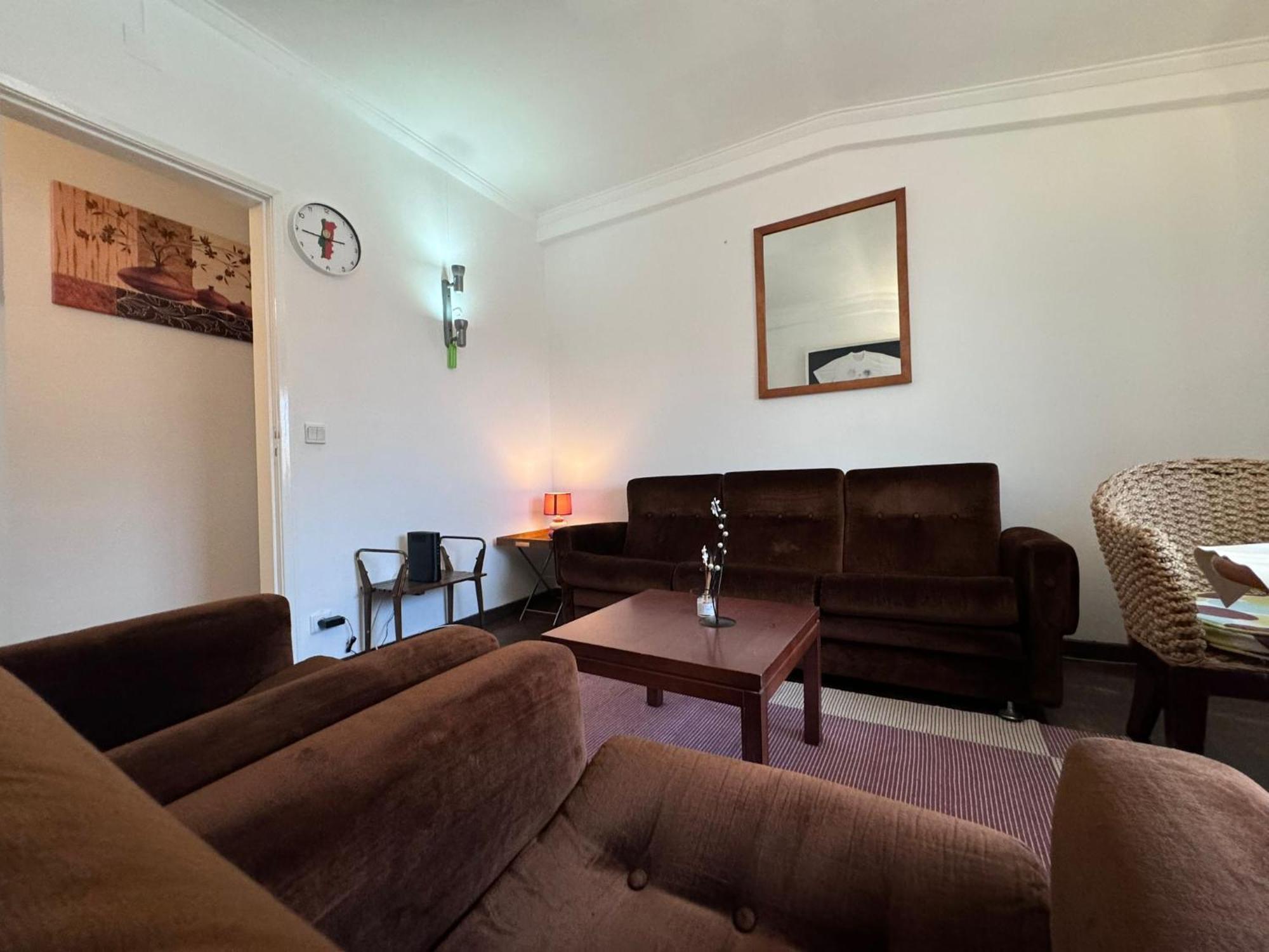 The Pearl - - & Guest house Cascais